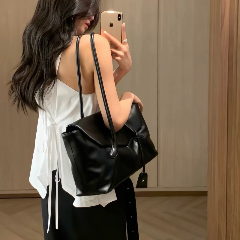 Sacs à bandoulière Hobo grande - Leatherwork Designs avis et prix